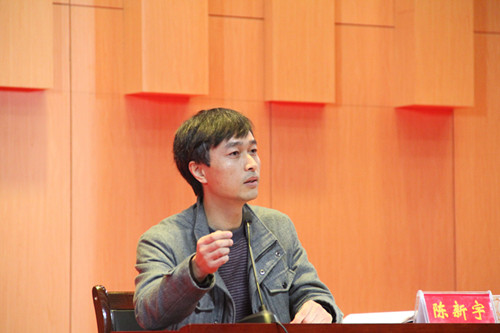 副院长陈新宇为世界杯官网2015级新生做入学教育报告会